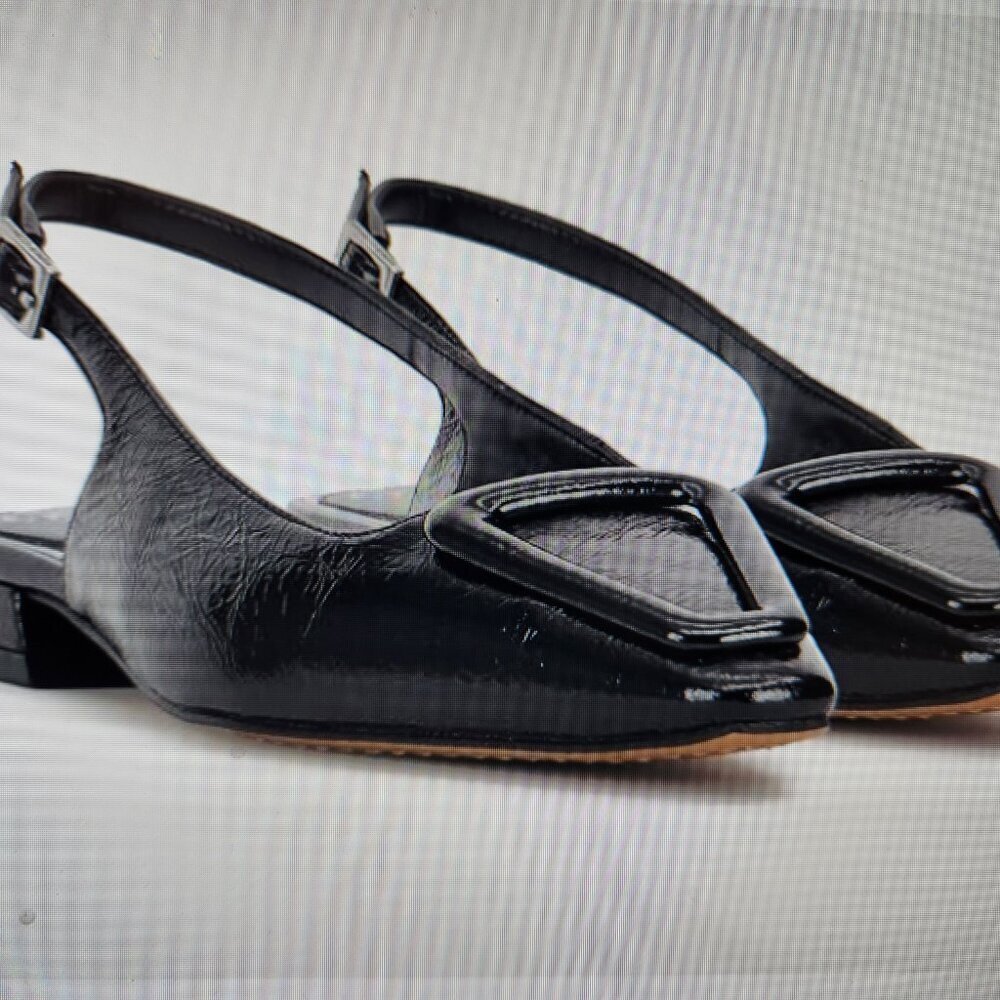 Vince Camuto Black Leather "Savy" Slingbacks. NIB. Size 6